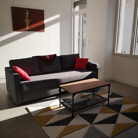 Appartement Proche Stations De Ski Et Thermales Люс-Сен-Совёр Экстерьер фото