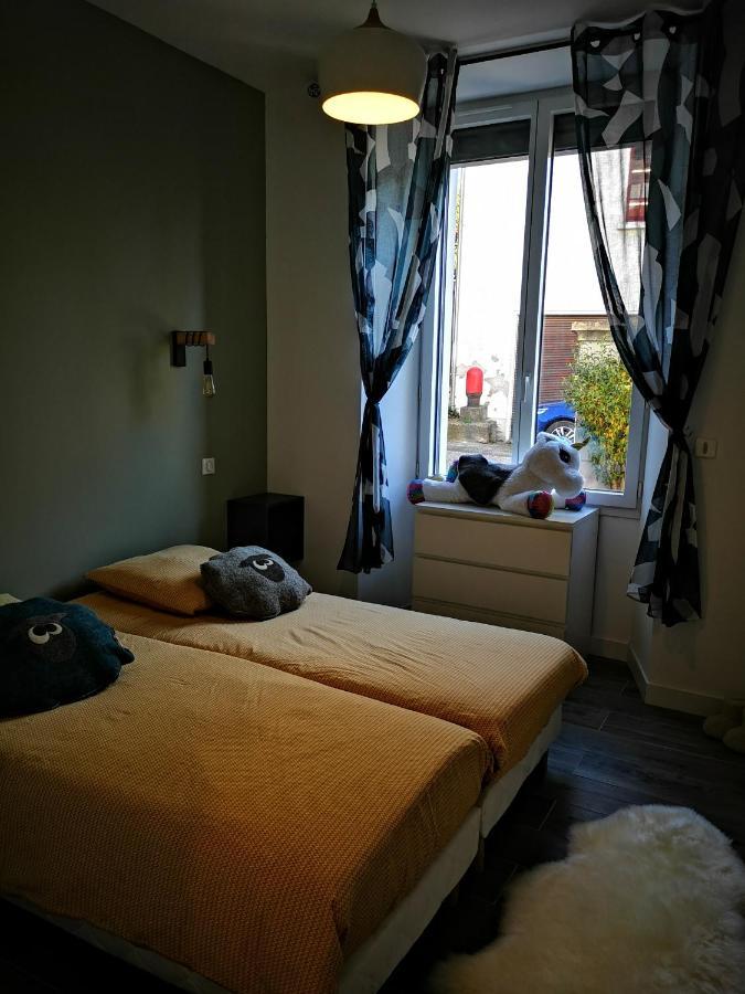 Appartement Proche Stations De Ski Et Thermales Люс-Сен-Совёр Экстерьер фото